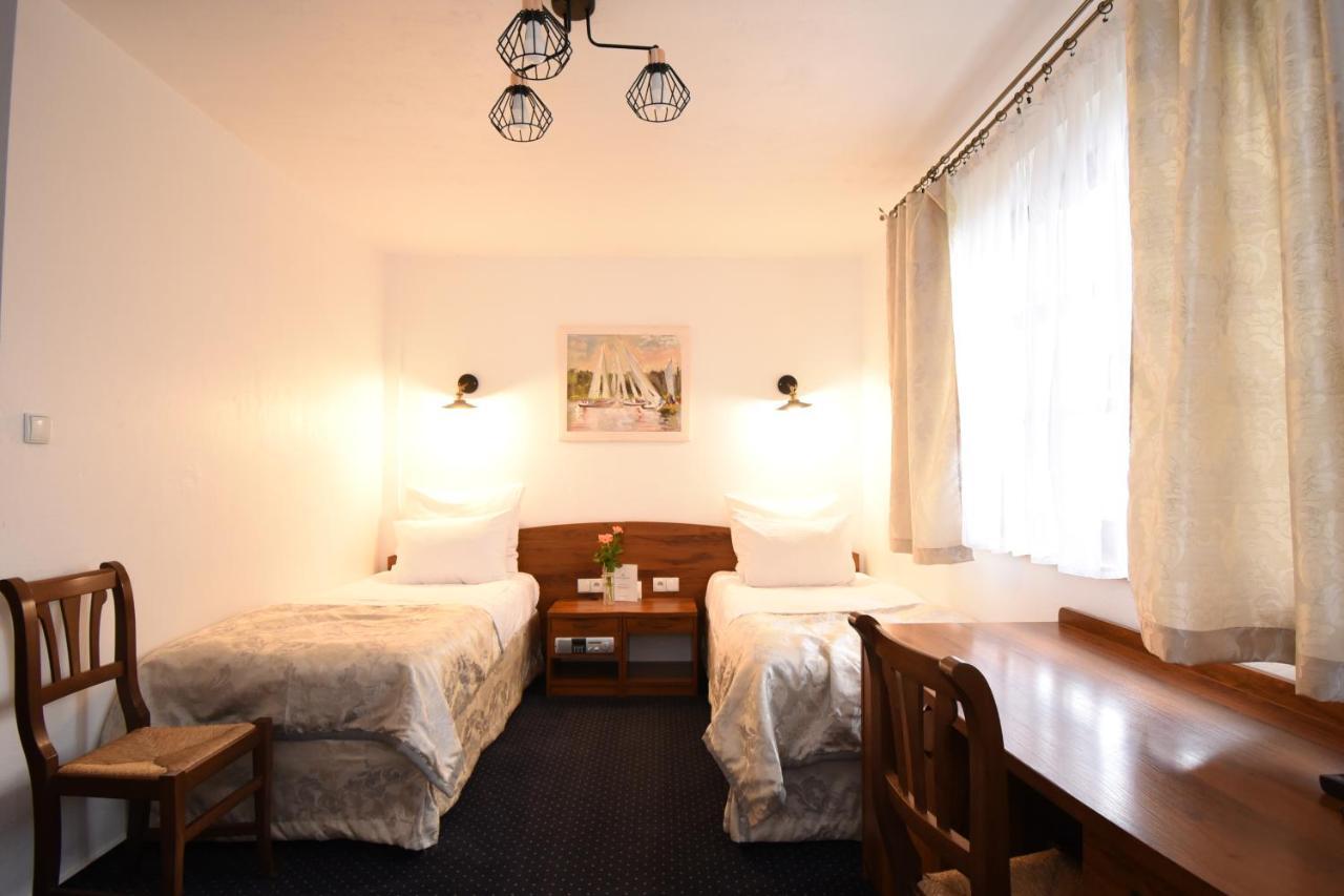 Hotel Kraina Jezior Ostróda Exteriér fotografie